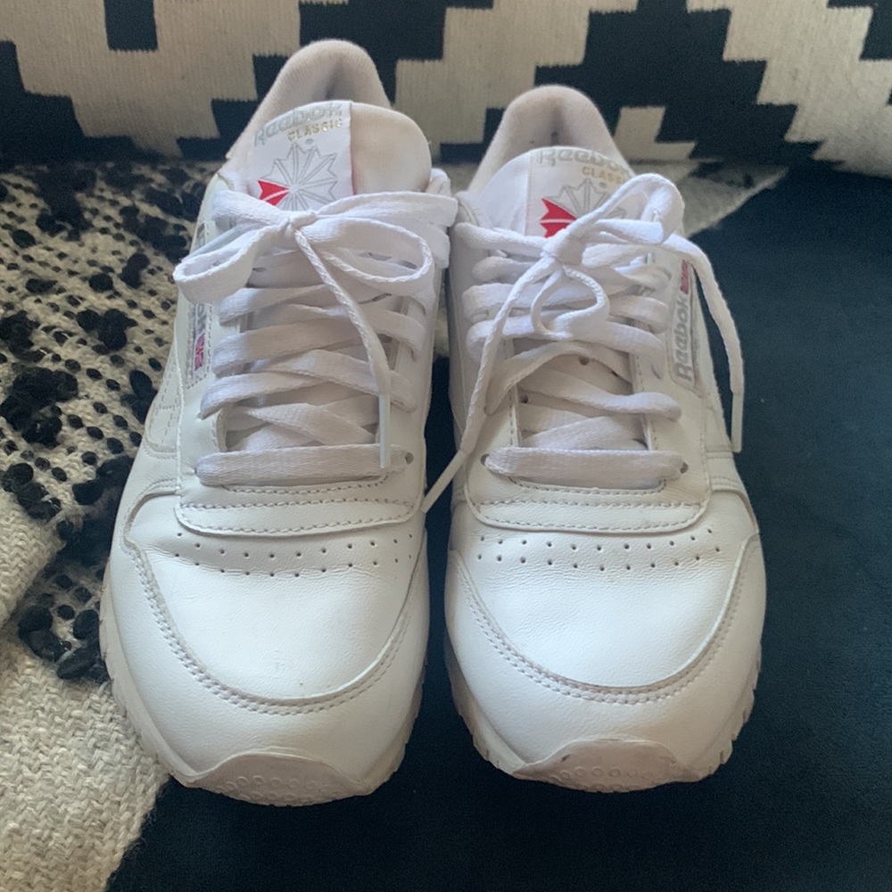 Classic Reebok size 8